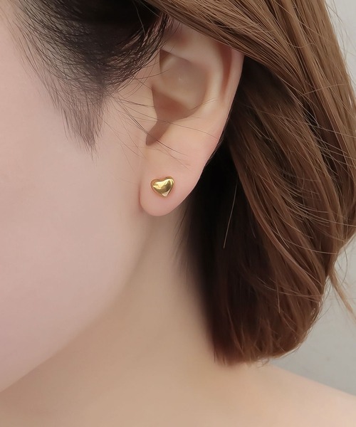 blackdia ocean（ブラックダイヤオーシャン）の「blackdia ocean  ミニハートスタッドピアス（ピアス（両耳用）・レディース・ゴールド/シルバー・FREE）」の4枚目の写真