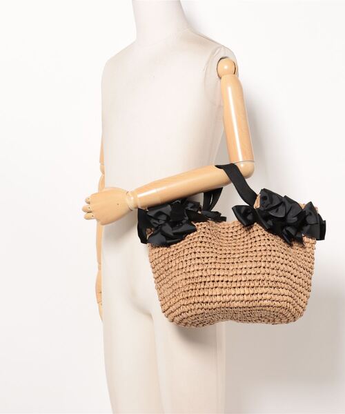 KATHARINE ROSS（キャサリンロス）の「【KATHARINE ROSS】WEB限定 フリルペーパーバッグ（かごバッグ・レディース・ベージュ/ブラック・MEDIUM）」の6枚目の写真
