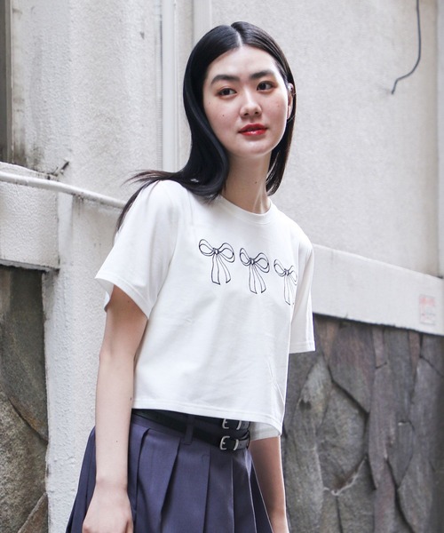 3.3 Field Trip （3.3フィールドトリップ）の「3.3 Field Trip／シシュウリボンT（Tシャツ/カットソー・レディース・ブラック/ホワイト・FREE）」の4枚目の写真