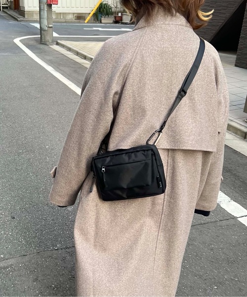 COMMON WARE(コモンウェアー)の「EM:NoiR ノアール Switch shoulder スイッチショルダーバッグ(ショルダーバッグ・レディース・ブラック/ブラック系その他・FREE)」の10枚目の写真