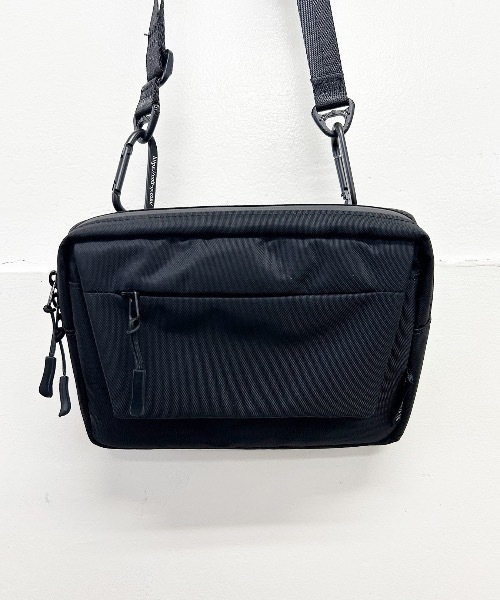 COMMON WARE(コモンウェアー)の「EM:NoiR ノアール Switch shoulder スイッチショルダーバッグ(ショルダーバッグ・レディース・ブラック/ブラック系その他・FREE)」の12枚目の写真