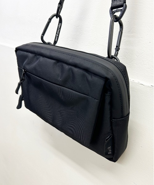 COMMON WARE(コモンウェアー)の「EM:NoiR ノアール Switch shoulder スイッチショルダーバッグ(ショルダーバッグ・レディース・ブラック/ブラック系その他・FREE)」の15枚目の写真