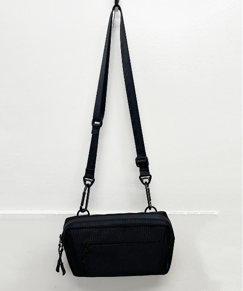 COMMON WARE(コモンウェアー)の「EM:NoiR ノアール Switch shoulder スイッチショルダーバッグ(ショルダーバッグ・レディース・ブラック/ブラック系その他・FREE)」の18枚目の写真