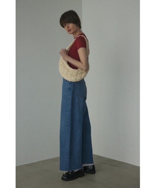 BLACK BY MOUSSY（ブラックバイマウジー）の「cut off loose denim(カットオフルーズデニム)（デニムパンツ・レディース・ブルー・23inch/24inch/25inch/26inch）」の10枚目の写真