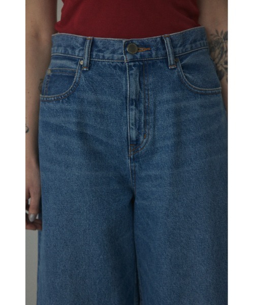 BLACK BY MOUSSY（ブラックバイマウジー）の「cut off loose denim(カットオフルーズデニム)（デニムパンツ・レディース・ブルー・23inch/24inch/25inch/26inch）」の7枚目の写真