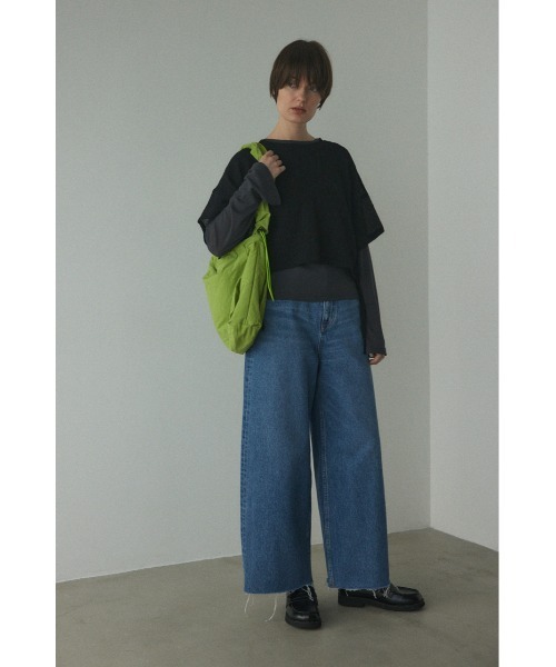 BLACK BY MOUSSY（ブラックバイマウジー）の「cut off loose denim(カットオフルーズデニム)（デニムパンツ・レディース・ブルー・23inch/24inch/25inch/26inch）」の3枚目の写真