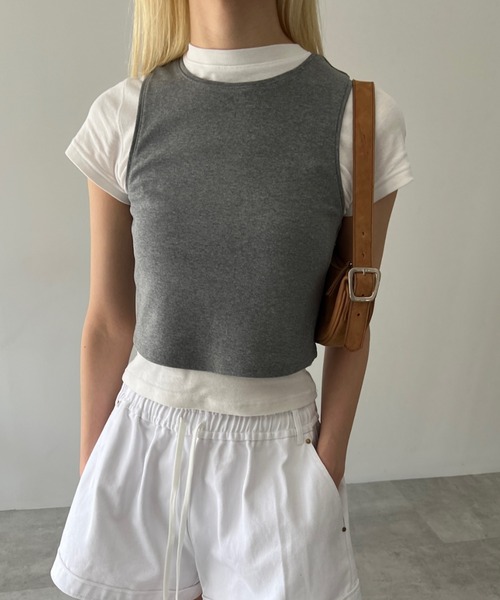 GIUNON（ジウノン）の「stretch american sleeve tank / ストレッチアメリカンスリーブタンク（タンクトップ・レディース・グレー・FREE）」の7枚目の写真