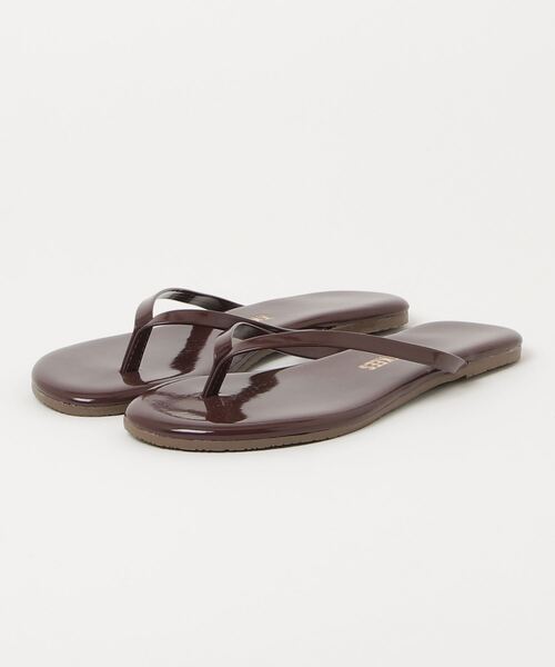 TKEES(ティキーズ)の「『Tkees』FOUNDATIONS GLOSS ティキーズ ビーチサンダル(サンダル・レディース・ベージュ系その他/ブラウン系その他7/ブラウン系その他6/ブラウン系その他2/ブラウン/ベージュ/ベージュ系その他3/オレンジ系その他/ブラウン系その他5/ブラウン系その他3・US6/US7/US5/US8)」の4枚目の写真