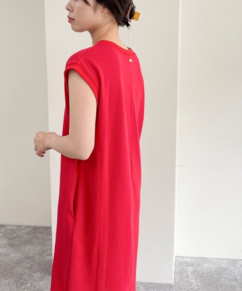 fredy emue（フレディエミュ）の「裏毛 Iラインワンピース（ワンピース・レディース・チャコールグレー/レッド/グレー・38）」の11枚目の写真