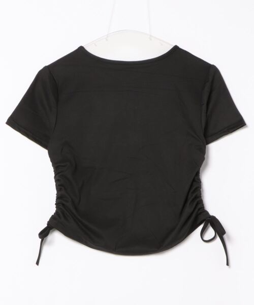 Mignonjour(ミニョンジュール)の「FReePLACe/サイドシャーリングトップス X12238(Tシャツ/カットソー・レディース・ブラック/ホワイト・LARGE/MEDIUM)」の7枚目の写真