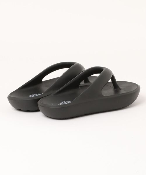 and it_（アンドイット）の「マシュマロトングサンダル（サンダル・レディース・アイボリー/ブラック/グレイッシュベージュ・M/L）」の12枚目の写真