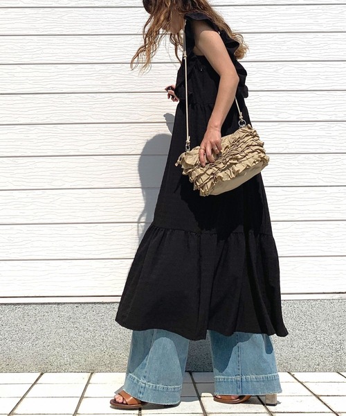 Q（キュー）の「フリルクラッチ（クラッチバッグ・レディース・ベージュ/ブラック・ONE SIZE）」の20枚目の写真