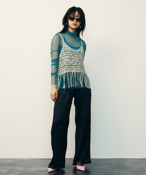 uyu.（ウユ）の「Shiny Washer Easy Pants / シャイニーワッシャーイージーパンツ【uyu./ウユ】（スラックス・レディース・シルバー/シルバー系その他/ブラック・FREE）」の11枚目の写真