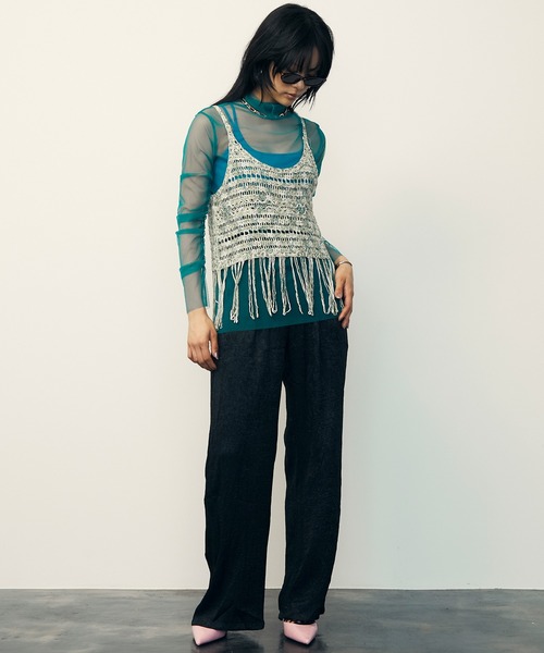 uyu.（ウユ）の「Shiny Washer Easy Pants / シャイニーワッシャーイージーパンツ【uyu./ウユ】（スラックス・レディース・シルバー/シルバー系その他/ブラック・FREE）」の13枚目の写真