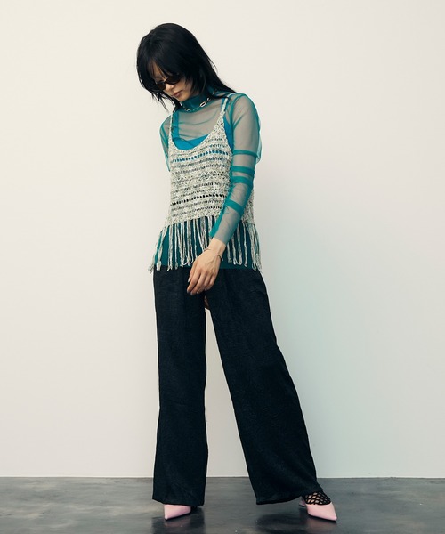 uyu.（ウユ）の「Shiny Washer Easy Pants / シャイニーワッシャーイージーパンツ【uyu./ウユ】（スラックス・レディース・シルバー/シルバー系その他/ブラック・FREE）」の14枚目の写真