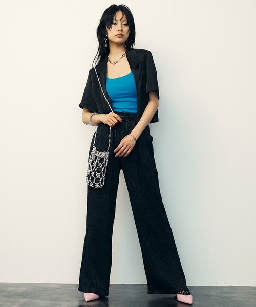 uyu.（ウユ）の「Shiny Washer Easy Pants / シャイニーワッシャーイージーパンツ【uyu./ウユ】（スラックス・レディース・シルバー/シルバー系その他/ブラック・FREE）」の8枚目の写真