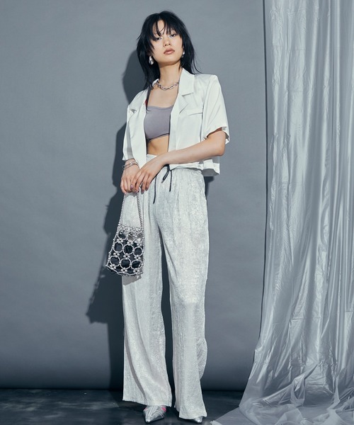 uyu.（ウユ）の「Shiny Washer Easy Pants / シャイニーワッシャーイージーパンツ【uyu./ウユ】（スラックス・レディース・シルバー/シルバー系その他/ブラック・FREE）」の21枚目の写真