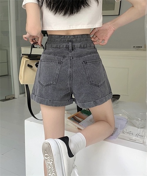 Dream garden(ドリームガーデン)の「ロールアップデニムショートパンツ(デニムパンツ・レディース・ライトブラック/ブラック/ブルー・M/L/XL/2XL/S)」の20枚目の写真