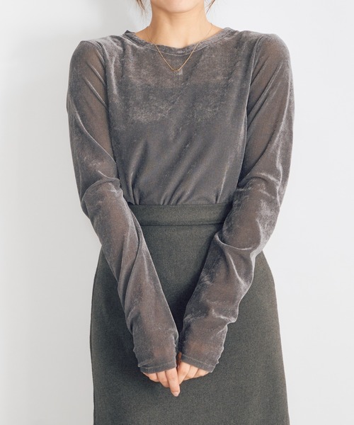 Emma Taylor（エマテイラー）の「メッシュベロアロングスリーブ（Tシャツ/カットソー・レディース・ベージュ/チャコールグレー・FREE）」の14枚目の写真