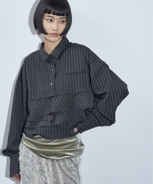 古着人気アイテム セール】ピンストライプラッフルヘムクロップドシャツ（シャツ トップス