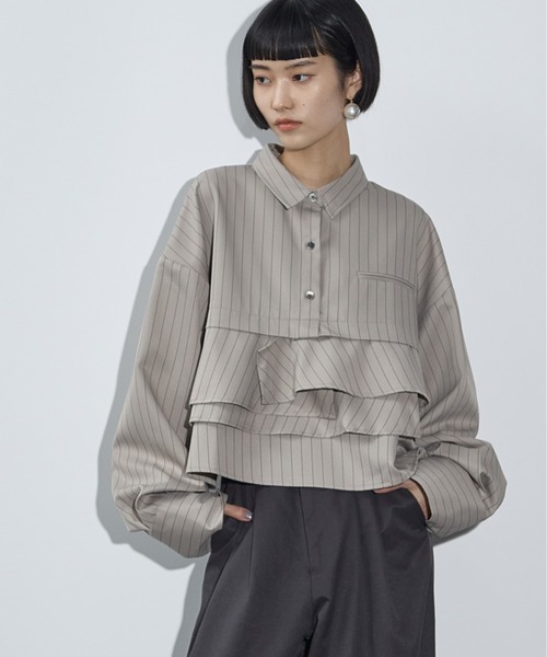 セール】ピンストライプラッフルヘムクロップドシャツ（シャツ