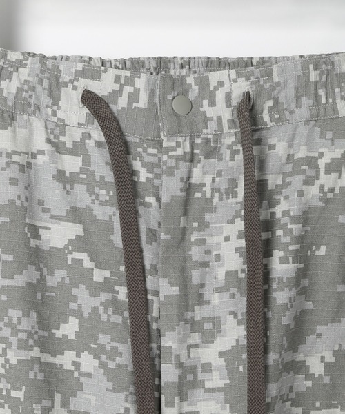 FUSE（フューズ）の「デジタルカモフラージュオーバーパンツ（その他パンツ・メンズ・グリーン・01/02/03）」の3枚目の写真