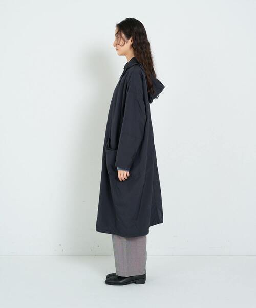 conges payes ADIEU TRISTESSE（コンジェ ペイエ アデュートリステス）の「タフタフーデッドコート（その他アウター・レディース・ブラック/ブルー・38）」の11枚目の写真