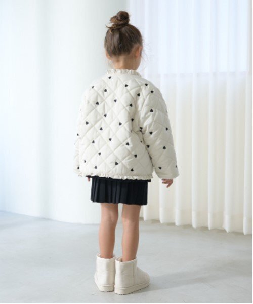 Lycee mine（リセマイン）の「ノーカラーハート刺しゅうブルゾン（ブルゾン・キッズ・ブラック/アイボリー/ピンク/ダークブラウン/ミント・100cm/110cm/120cm/130cm/140cm/150cm）」の8枚目の写真