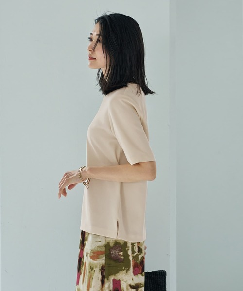 STYLE DELI(スタイルデリ)の「【匠ジョーゼット】スタイリッシュ半袖ブラウス(Tシャツ/カットソー・レディース・ホワイト系その他・SMALL/MEDIUM)」の2枚目の写真