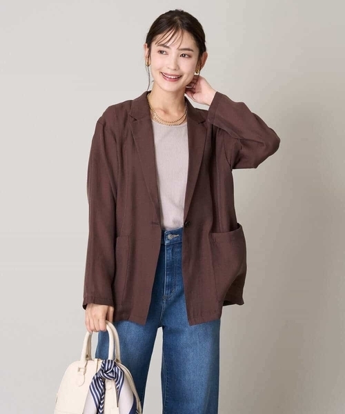 a.v.v（アーヴェヴェ）の「シアージャケット（テーラードジャケット・レディース・ブラック/ブラウン・38/40/42/36/34）」の4枚目の写真