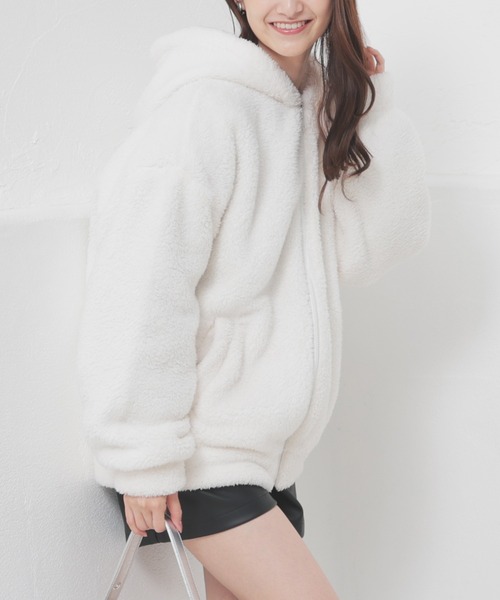 Honeys（ハニーズ）の「【ハニぽか】ボアジップパーカー（パーカー・レディース・アイボリー/グレイッシュブルー/スミクロ/モカ/ベージュ・S/M/L/LL）」の2枚目の写真