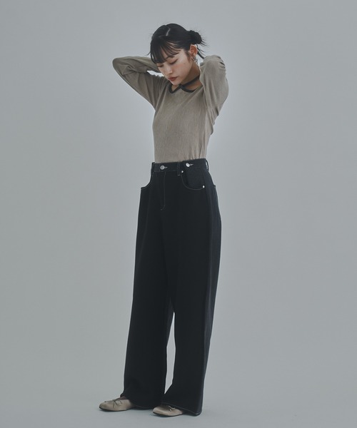 bita.(ビタ)の「ジャガードチョーカートップス(Tシャツ/カットソー・レディース・ブラック/グレイッシュベージュ/ブルー・FREE)」の18枚目の写真