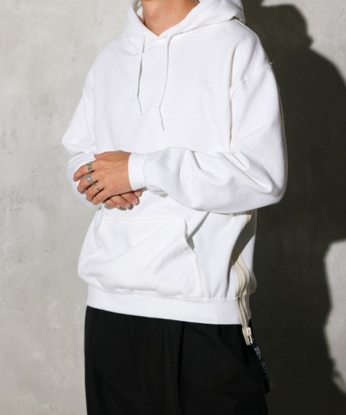 THRIFTY LOOK(スリフティールック)の「THRIFTY LOOK / スリフティールック SIDE ZIP REMAKE HOODIE サイドジップ プルオーバーパーカー リメイク(パーカー・メンズ・ブラック/グレー/ホワイト・MEDIUM/LARGE/X-LARGE)」の4枚目の写真
