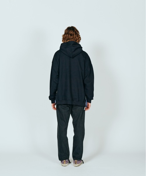 THRIFTY LOOK(スリフティールック)の「THRIFTY LOOK / スリフティールック SIDE ZIP REMAKE HOODIE サイドジップ プルオーバーパーカー リメイク(パーカー・メンズ・ブラック/グレー/ホワイト・MEDIUM/LARGE/X-LARGE)」の17枚目の写真