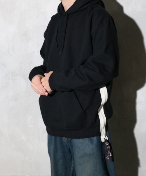 THRIFTY LOOK(スリフティールック)の「THRIFTY LOOK / スリフティールック SIDE ZIP REMAKE HOODIE サイドジップ プルオーバーパーカー リメイク(パーカー・メンズ・ブラック/グレー/ホワイト・MEDIUM/LARGE/X-LARGE)」の19枚目の写真