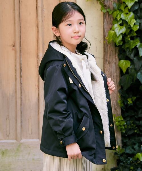 ikka（イッカ）の「【親子コーデ】総裏フェイクファーマンパジャケット（110~160cm）（マウンテンパーカー・キッズ・ローズ/ネイビー・S/M/L/XL/XS）」の3枚目の写真