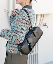 KBF | チャーム付きロングショルダーBAG(ショルダーバッグ)