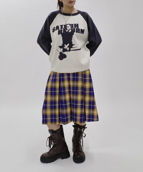 WHO'S WHO gallery（フーズフーギャラリー）の「シャーロットラグランニット（ニット/セーター・レディース・ブラック/チャコールグレー・FREE）」の13枚目の写真