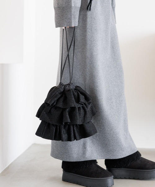 LAKOLE（ラコレ）の「ラメフリル巾着ショルダーバッグ / 151229（ショルダーバッグ・レディース・シルバー/ブラック/ブラウン・FREE）」の2枚目の写真