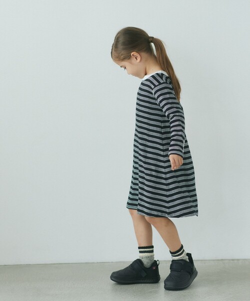 NEW BALANCE(ニューバランス)の「<New Balance> CRVN MOC v2 スニーカー / キッズ 17cm-23cm(スニーカー・キッズ・ブラック/オフホワイト・19cm/22cm/23cm/18cm/17cm/21cm/20cm)」の3枚目の写真