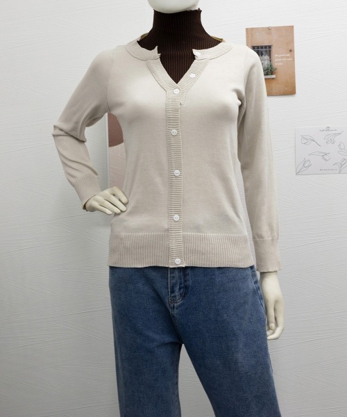 Miniministore(ミニミニストア)の「レイヤード風 ニットトップス ハイネック(ニット/セーター・レディース・ライトベージュ/ブラック・FREE)」の10枚目の写真