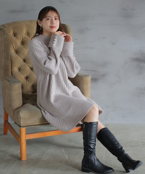 ASTORIA ODIER（アストリアオディール）の「ミルドライクワイドリブニットワンピース（ワンピース・レディース・モカ/ホワイト/ライトグレー・MEDIUM）」の3枚目の写真