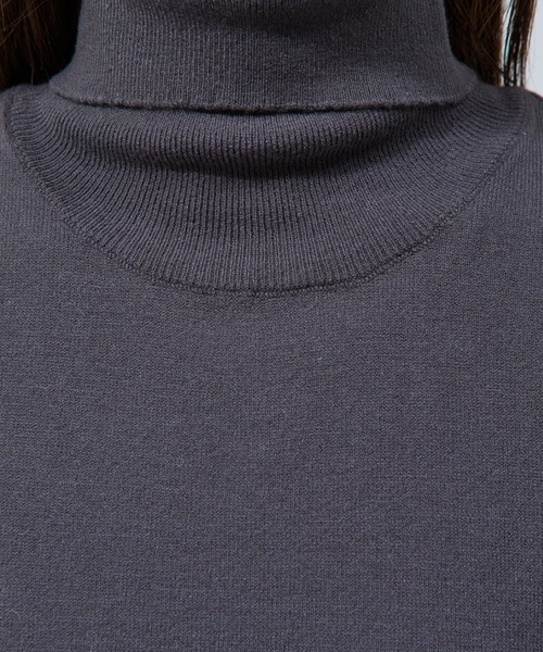 COLONY 2139（コロニートゥーワンスリーナイン）の「タートルニットワンピース（ワンピース・レディース・チャコールグレー/ブラック/ブラウン・FREE）」の12枚目の写真