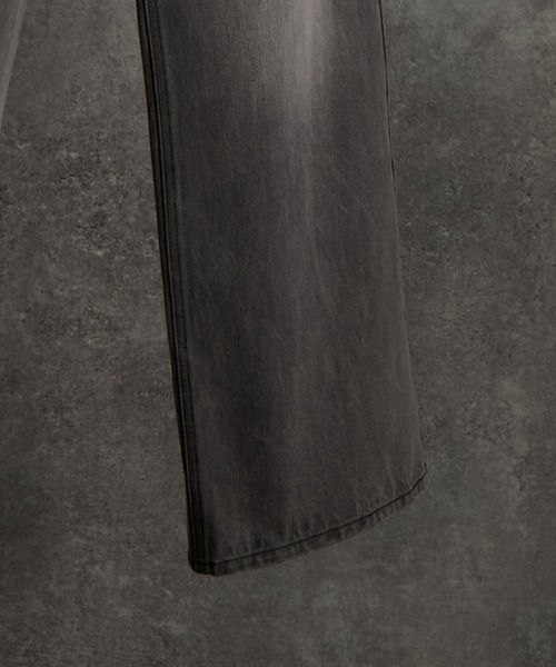 ADRER(アドラー)の「vintage side belt flare denim slacks / ヴィンテージサイドベルトフレアデニムスラックス(デニムパンツ・メンズ・ブルー/ブラック/ブルー系1/ブラック系1/ブルー系2/ブルー系3/グレー・XS/L/M/S)」の21枚目の写真