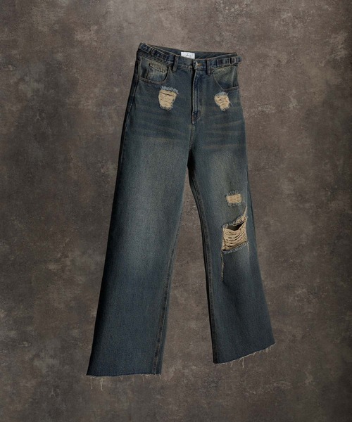 ADRER（アドラー）の「vintage side belt flare denim slacks / ヴィンテージサイドベルトフレアデニムスラックス（デニムパンツ・メンズ・ブルー/ブラック/ブルー系1/ブラック系1/ブルー系2/ブルー系3/グレー・XS/L/M/S）」の17枚目の写真