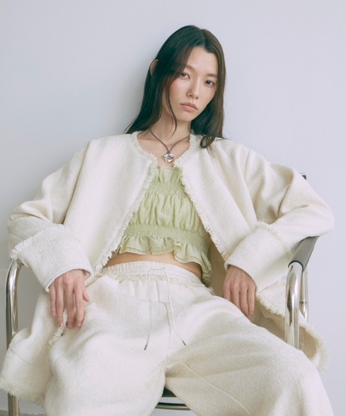 EN NEUME(エンノイム)の「Smocked Bustier(シャツ/ブラウス・レディース・ライトグリーン/オレンジ/ベージュ・FREE)」の5枚目の写真