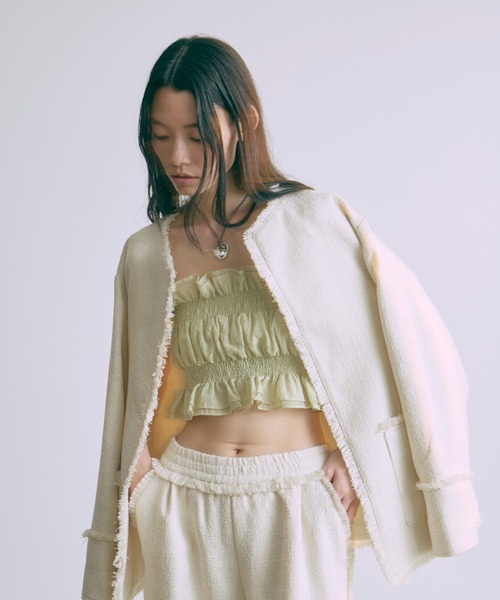 EN NEUME(エンノイム)の「Smocked Bustier(シャツ/ブラウス・レディース・ライトグリーン/オレンジ/ベージュ・FREE)」の18枚目の写真