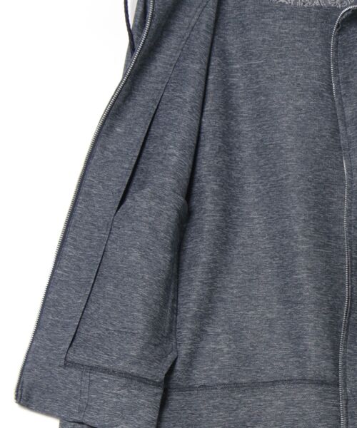 MEN'S BIGI（メンズビギ）の「カラミストレッチフードパーカー（パーカー・メンズ・ネイビー/ホワイト系その他・02/03/01）」の3枚目の写真