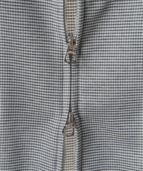 MEN'S BIGI（メンズビギ）の「カラミストレッチフードパーカー（パーカー・メンズ・ネイビー/ホワイト系その他・02/03/01）」の9枚目の写真