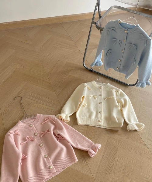 aimoha(アイモハ)の「【aimoha-KIDS-】キャンディースリーブリボンカーディガン(カーディガン/ボレロ・キッズ・ピンク/ブルー/オフホワイト・120/110/100/90/140/130)」の15枚目の写真